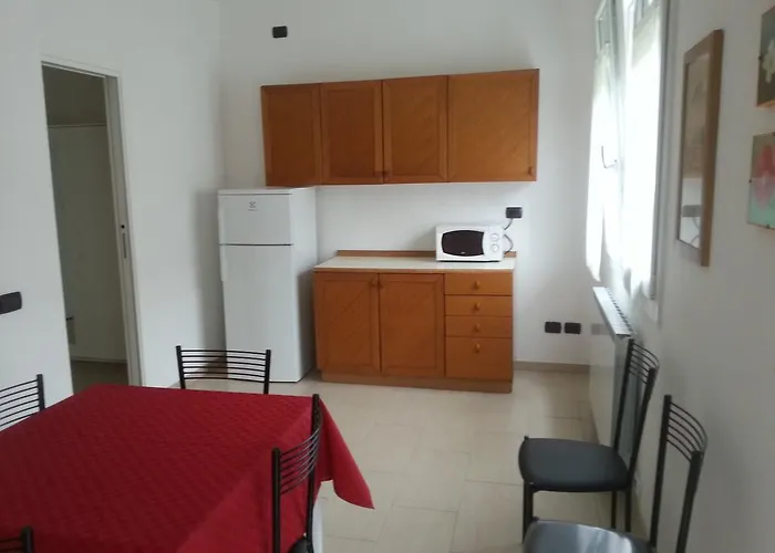 San Teodoro * Μέστρε
